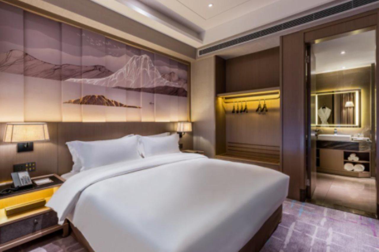 גואנגג'ואו Guangdong Geological Landscape Hotel מראה חיצוני תמונה